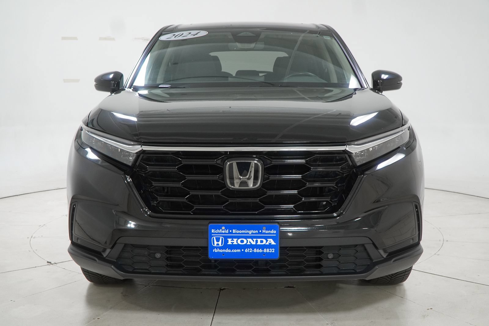 Used 2024 Honda CR-V EX-L image 2