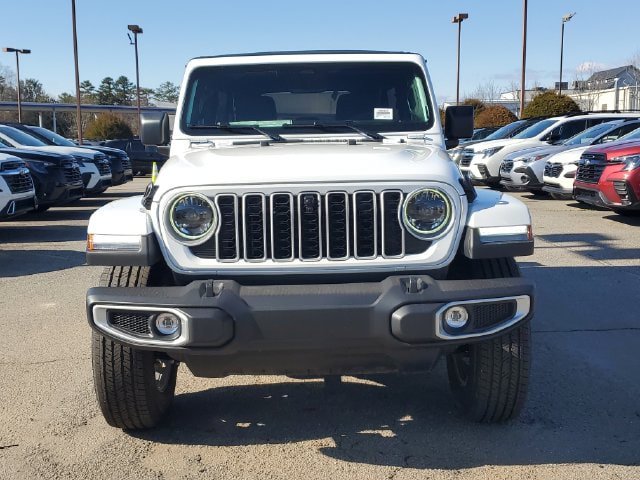 New 2026 Jeep Wrangler Unlimited Sahara AWD/4WD image 2