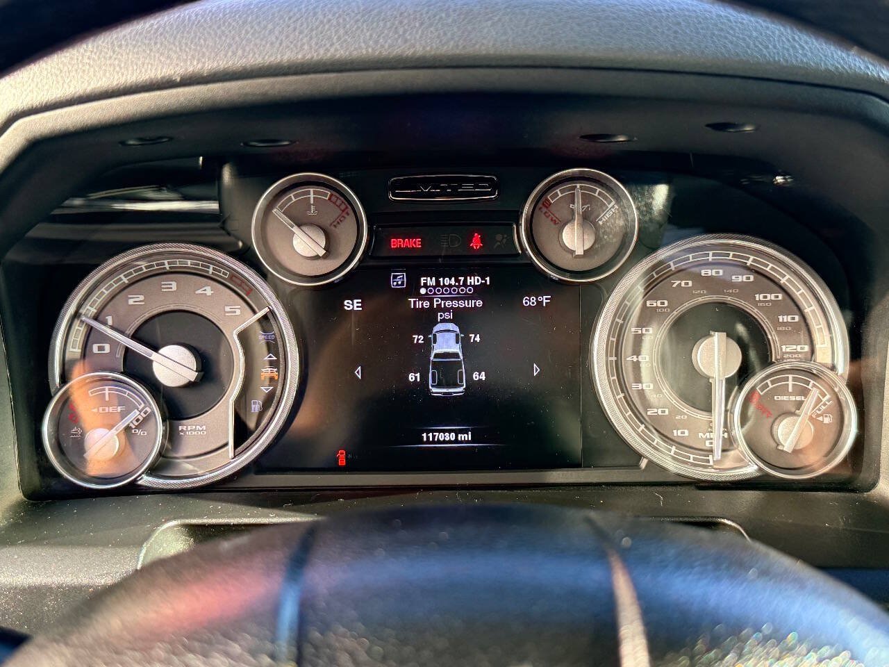 Used 2014 RAM 2500 Tradesman w/ Chrome Appearance Group AWD/4WD image 22