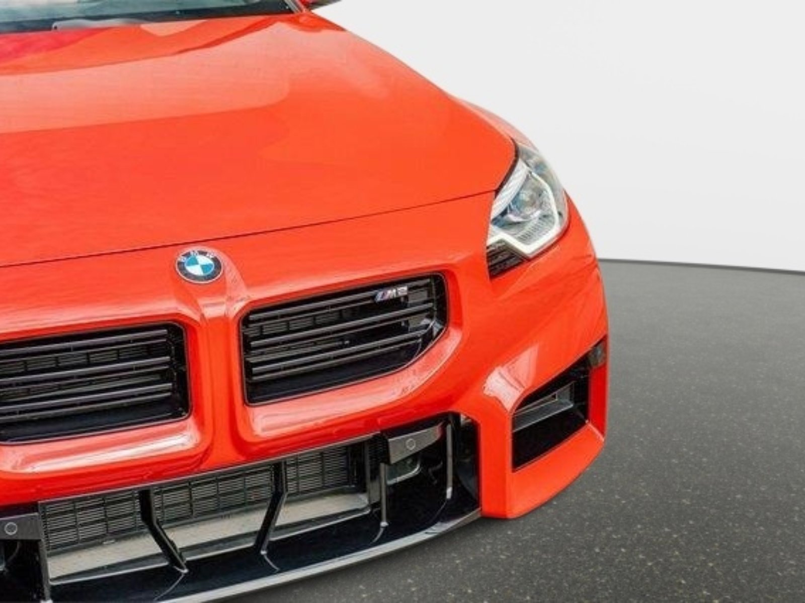 Used 2024 BMW M2 w/ Lighting Package image 2