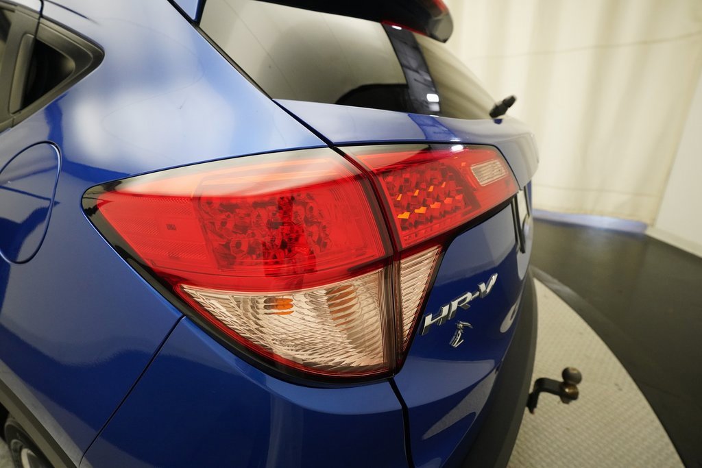 Certified 2018 Honda HR-V EX image 33