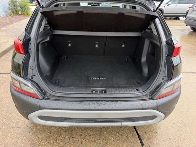Used 2023 Hyundai Kona SEL AWD/4WD image 5