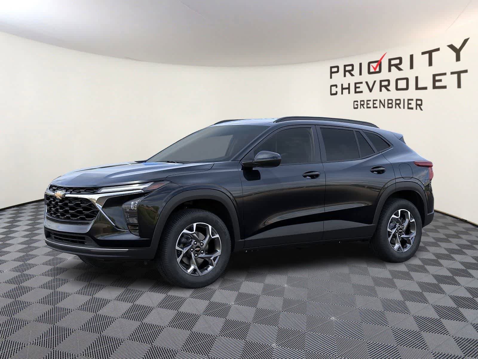 New 2026 Chevrolet Trax LT FWD image 2