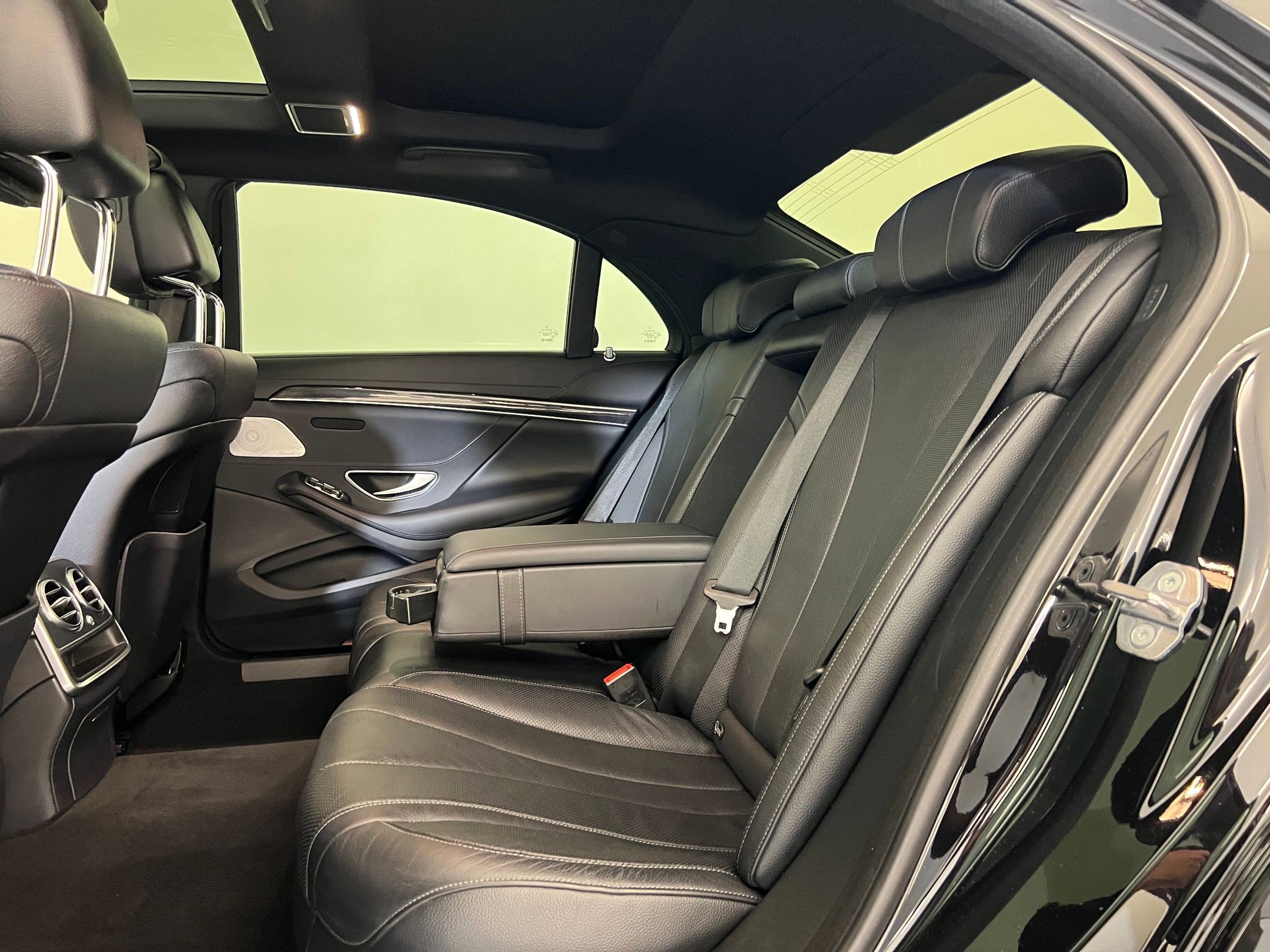 Used 2019 Mercedes-Benz S 450 Sedan image 13