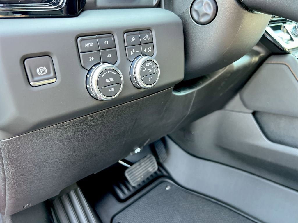 New 2026 GMC Sierra 1500 AT4 w/ AT4 Premium Package image 33