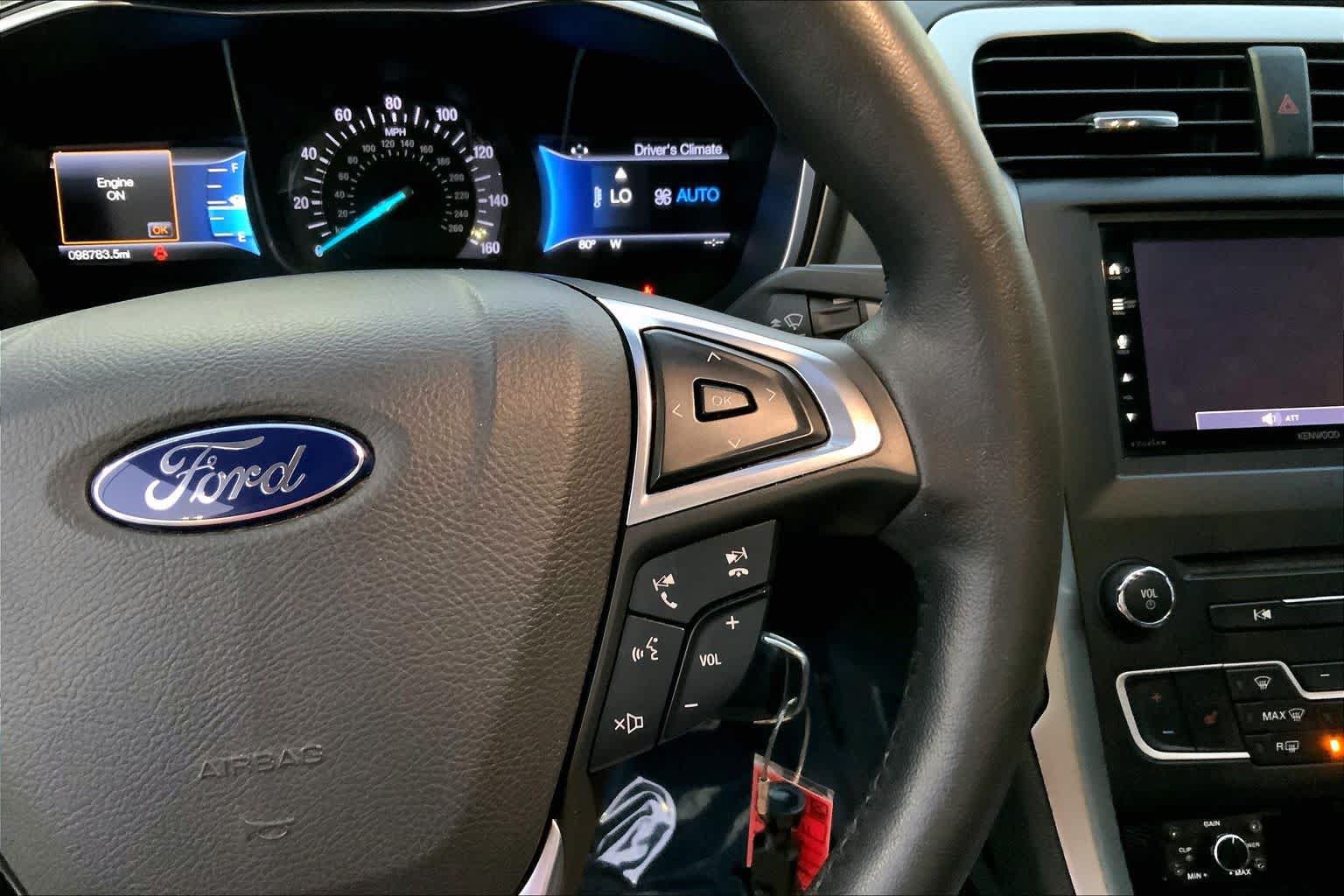 Used 2016 Ford Fusion SE w/ Equipment Group 202A FWD image 24