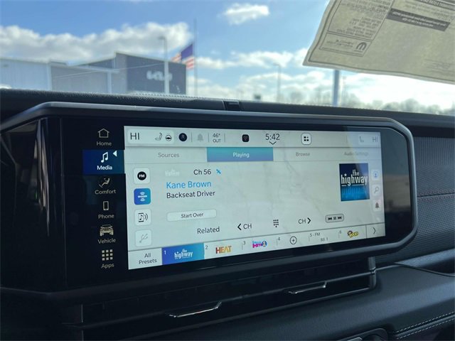 New 2025 Jeep Wrangler Unlimited Rubicon w/ XTREMEE 35" Tire Package image 18