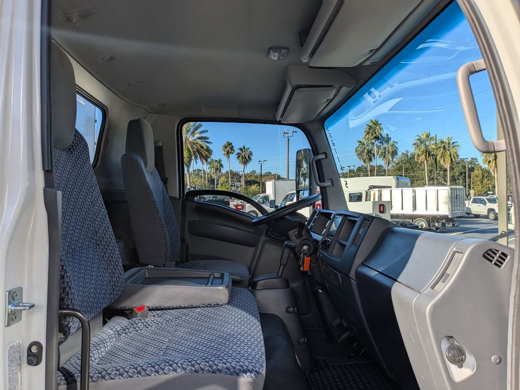 New 2025 Chevrolet Low Cab Forward image 13