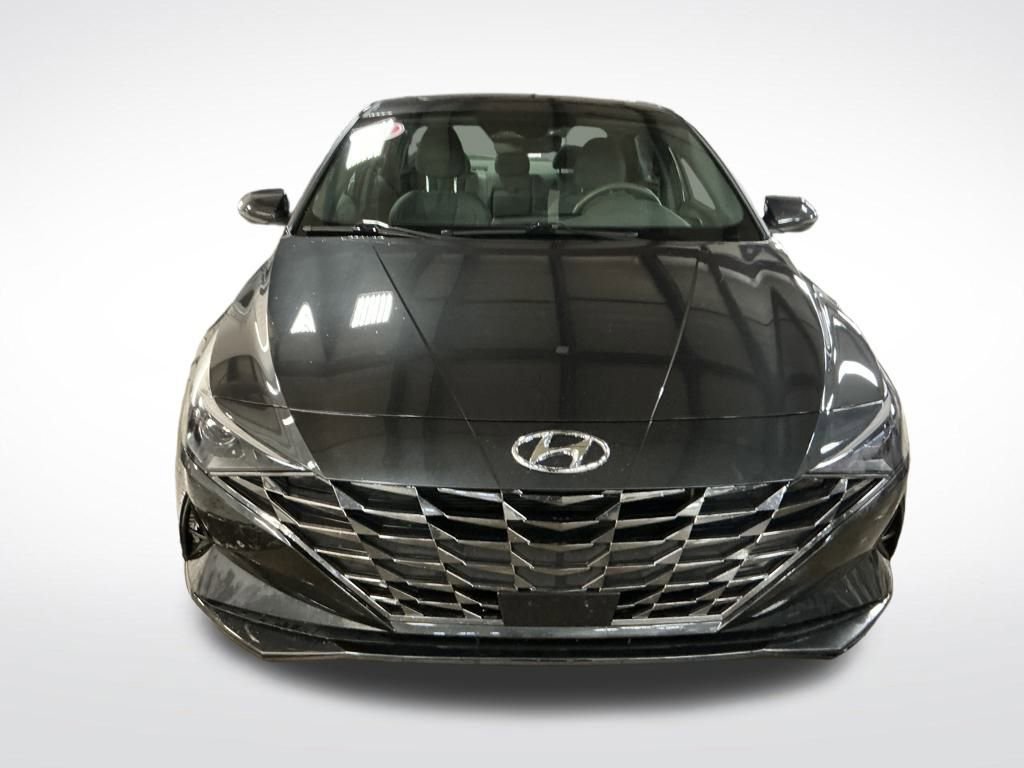 Used 2021 Hyundai Elantra SEL w/ Convenience + Premium Package image 9
