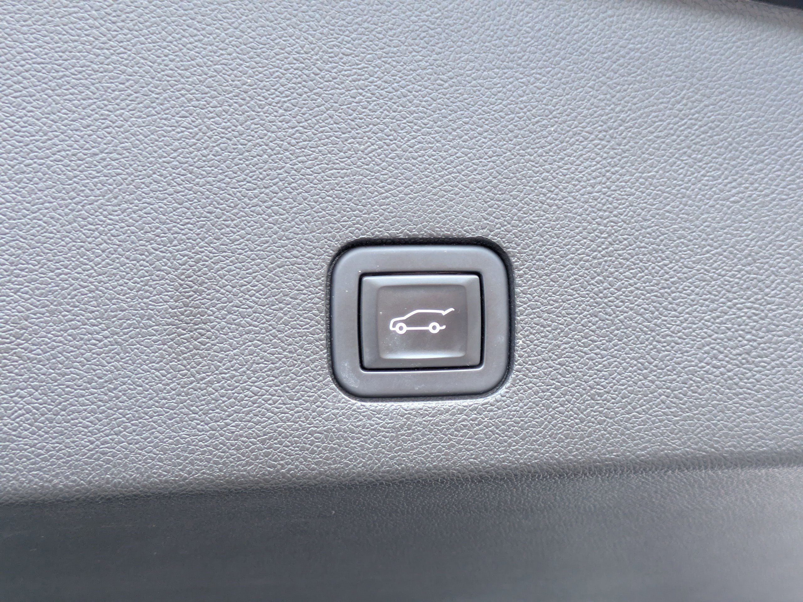 Certified 2023 Cadillac XT6 Sport w/ Platinum Package image 13