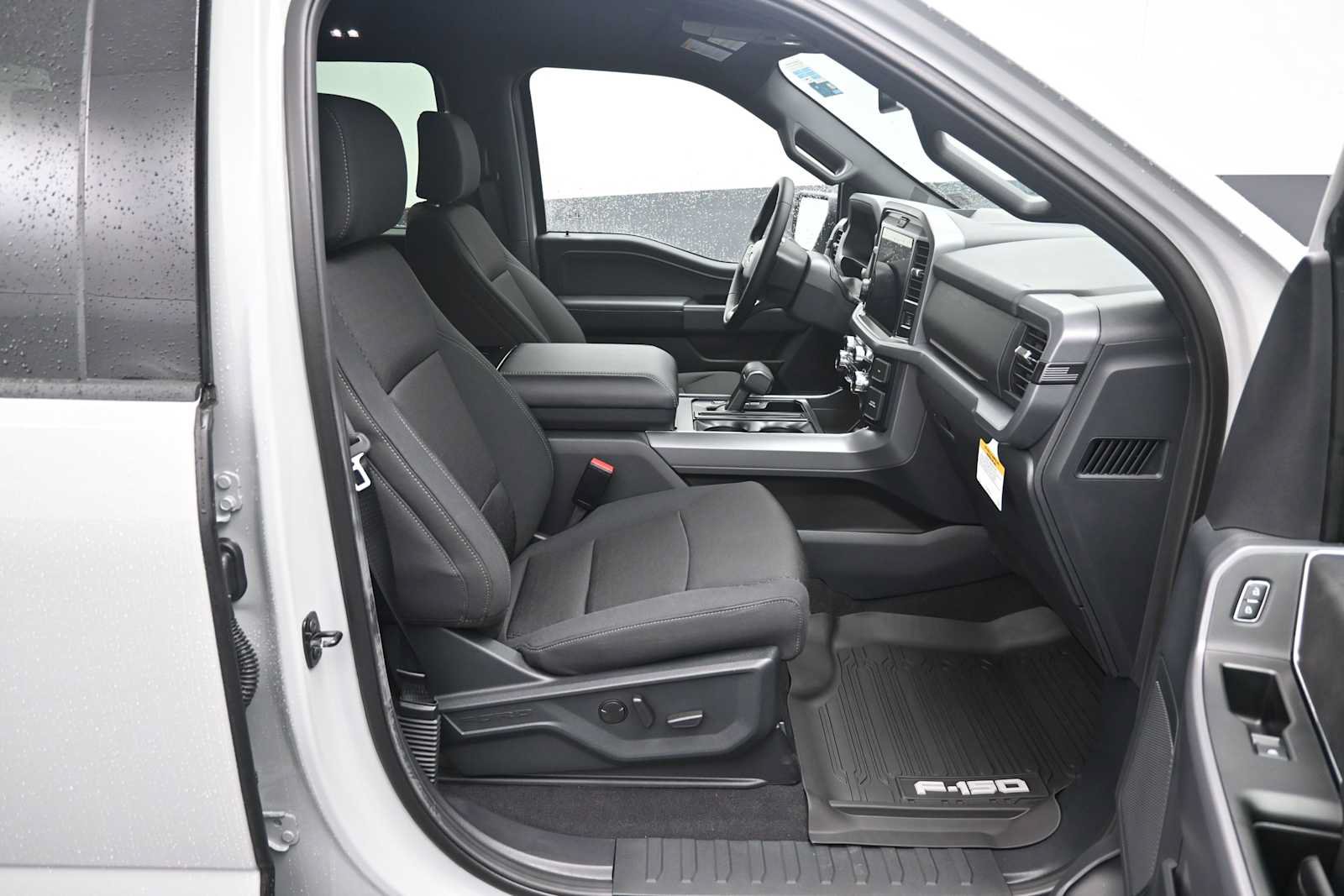 New 2026 Ford F150 XLT w/ Equipment Group 302A MID AWD/4WD image 13