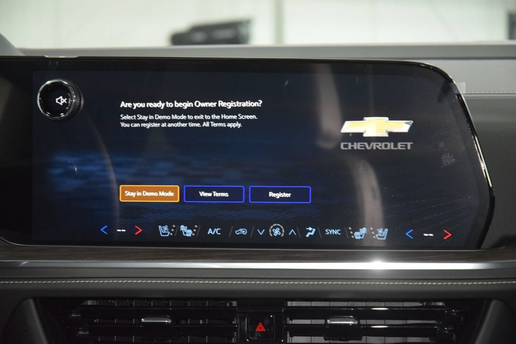 New 2026 Chevrolet Suburban Premier AWD/4WD image 33