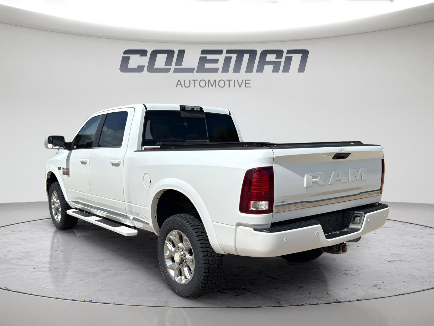 Used 2018 RAM 2500 Limited AWD/4WD image 3