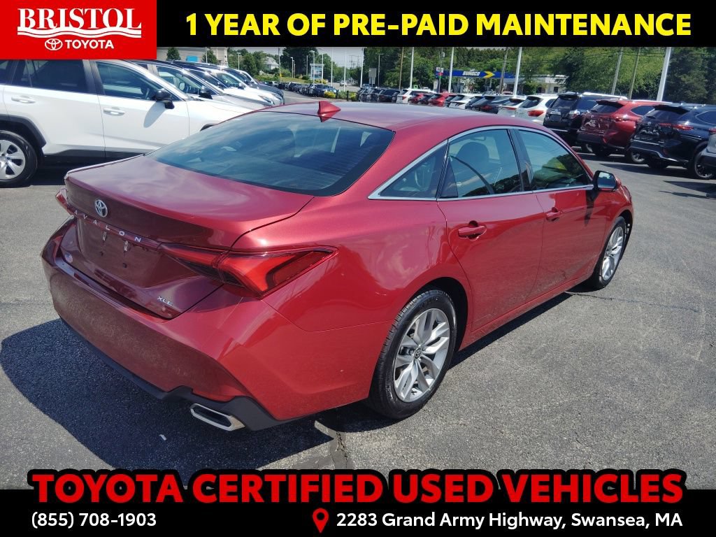 Certified 2022 Toyota Avalon XLE FWD image 7