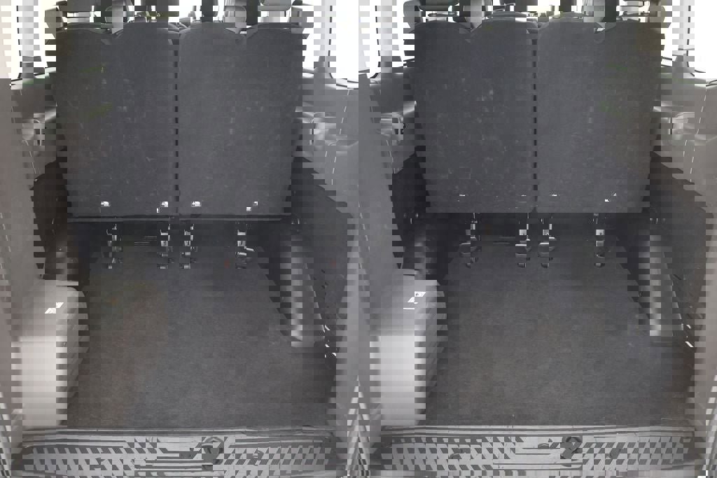 Used 2023 Ford Transit 350 XLT image 10