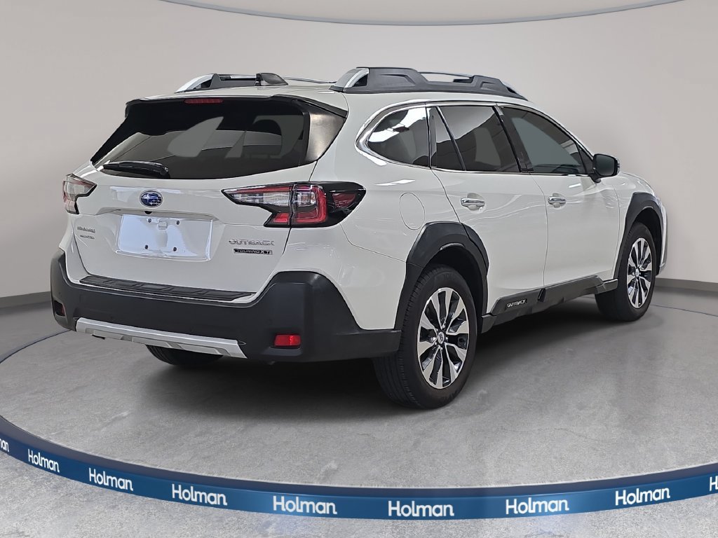 Used 2025 Subaru Outback Touring XT AWD/4WD image 7