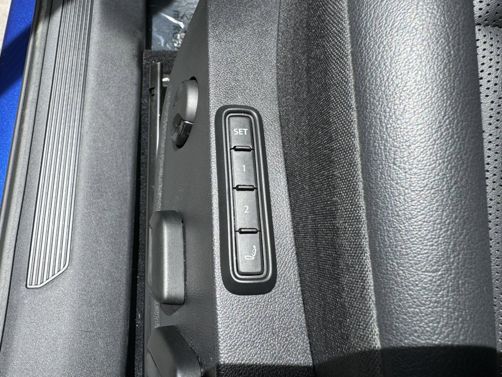 Used 2021 Volkswagen ID.4 1st Edition image 30