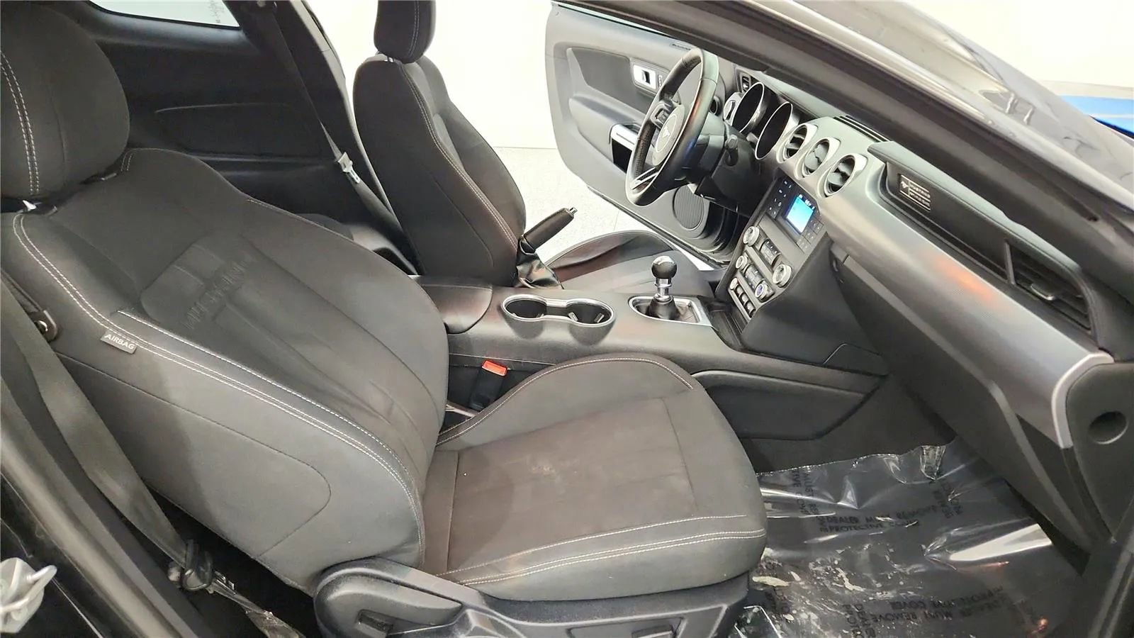 Used 2020 Ford Mustang GT image 34