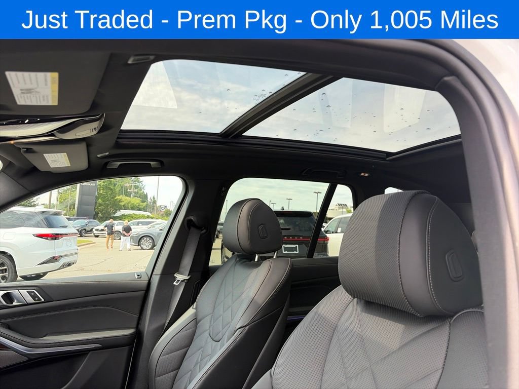 Used 2026 BMW X5 xDrive40i w/ Premium Package AWD/4WD image 12