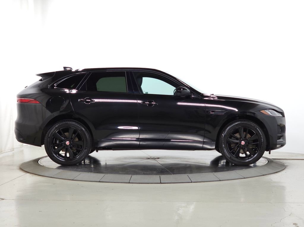 Used 2022 Jaguar F-PACE S AWD/4WD image 12