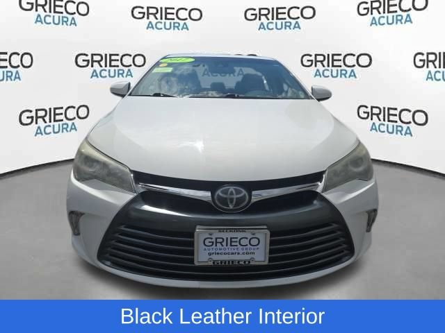 Used 2017 Toyota Camry XSE w/ Moonroof Package FWD image 2
