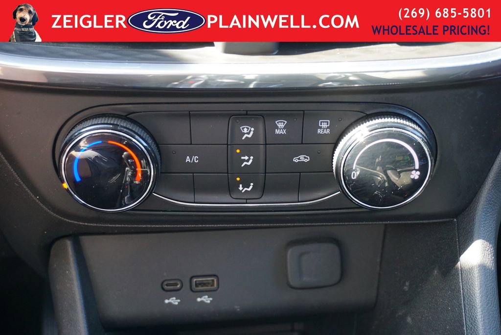 Used 2024 Buick Encore GX Preferred FWD image 18