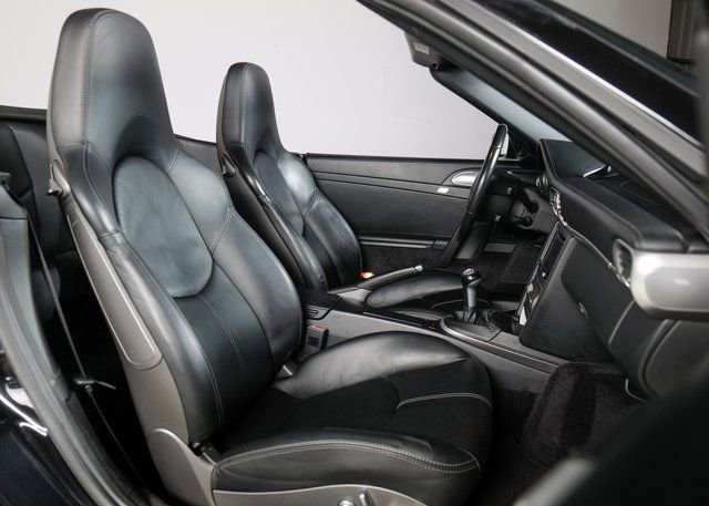Used 2006 Porsche 911 Carrera S image 3