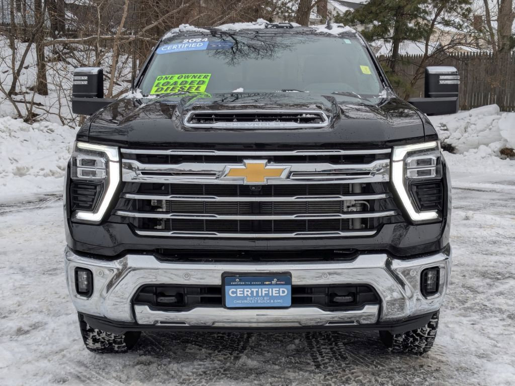 Certified 2024 Chevrolet Silverado 3500 LTZ w/ LTZ Plus Package image 2
