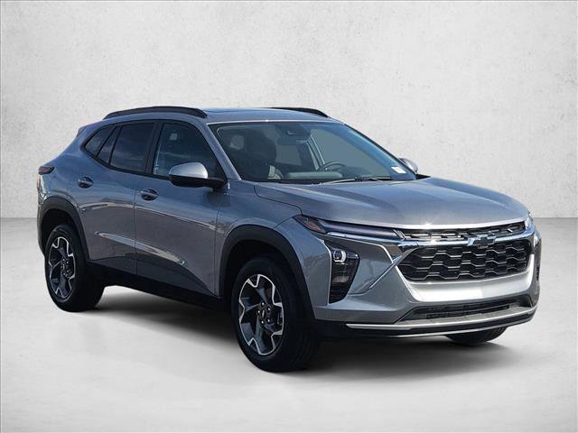 New 2026 Chevrolet Trax LT w/ Sunroof Package image 7
