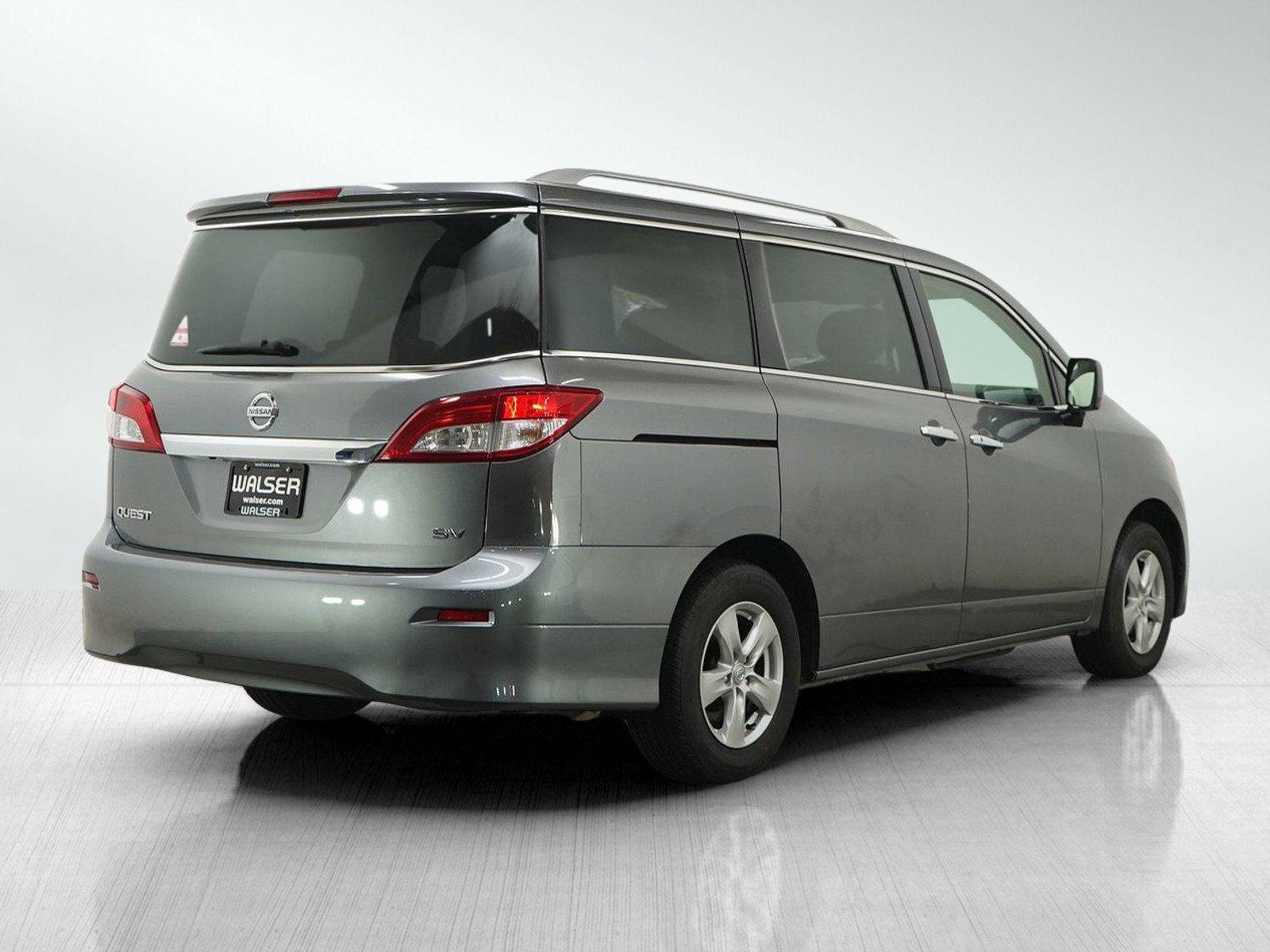 Used 2017 Nissan Quest SV FWD image 5