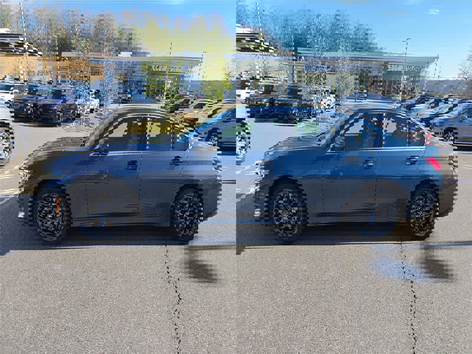 Certified 2025 BMW 330i xDrive Sedan w/ Premium Package image 6