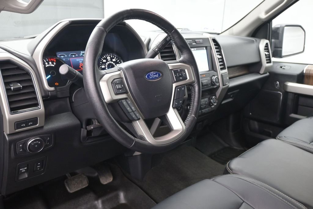 Used 2019 Ford F150 Lariat w/ Equipment Group 501A Mid AWD/4WD image 17