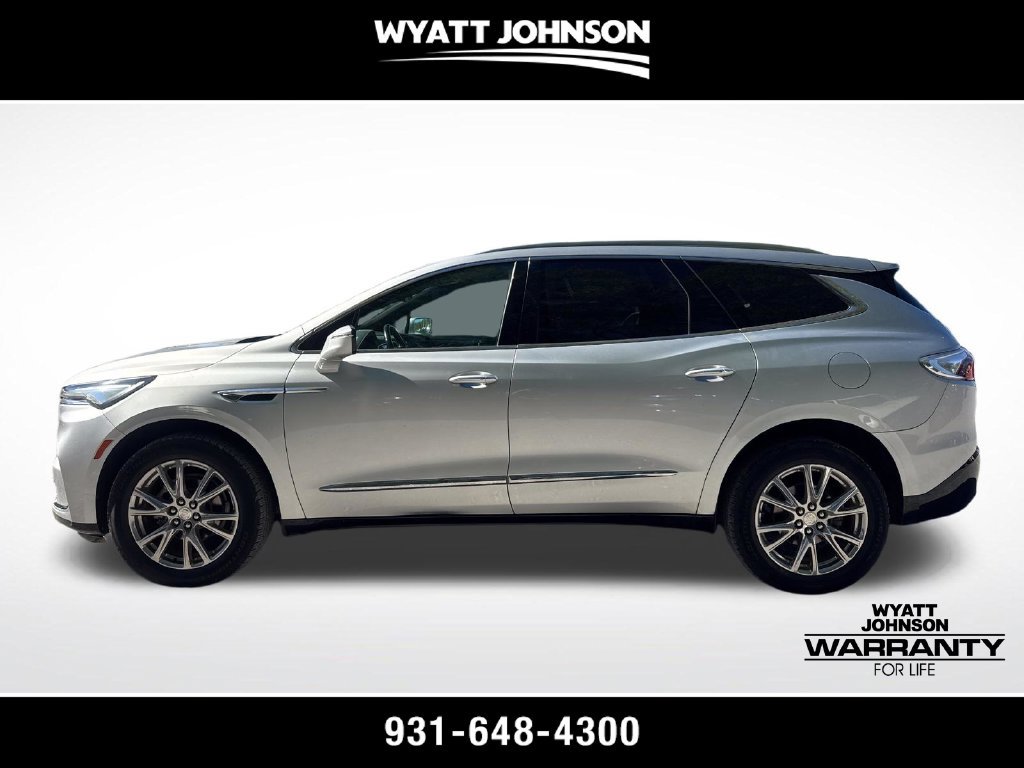 Used 2022 Buick Enclave Premium FWD image 2