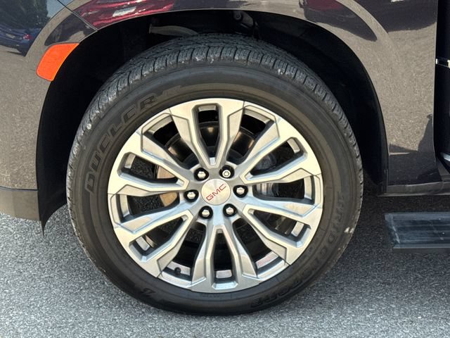 Used 2023 GMC Yukon Denali AWD/4WD image 26