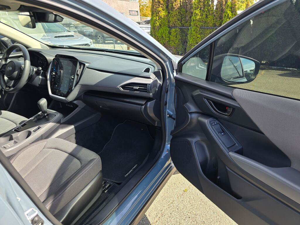 Certified 2024 Subaru Crosstrek 2.0i Premium w/ Crosstrek Mirror Package AWD/4WD image 10