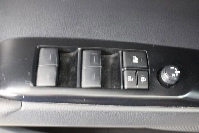Used 2025 Toyota Camry LE FWD image 17