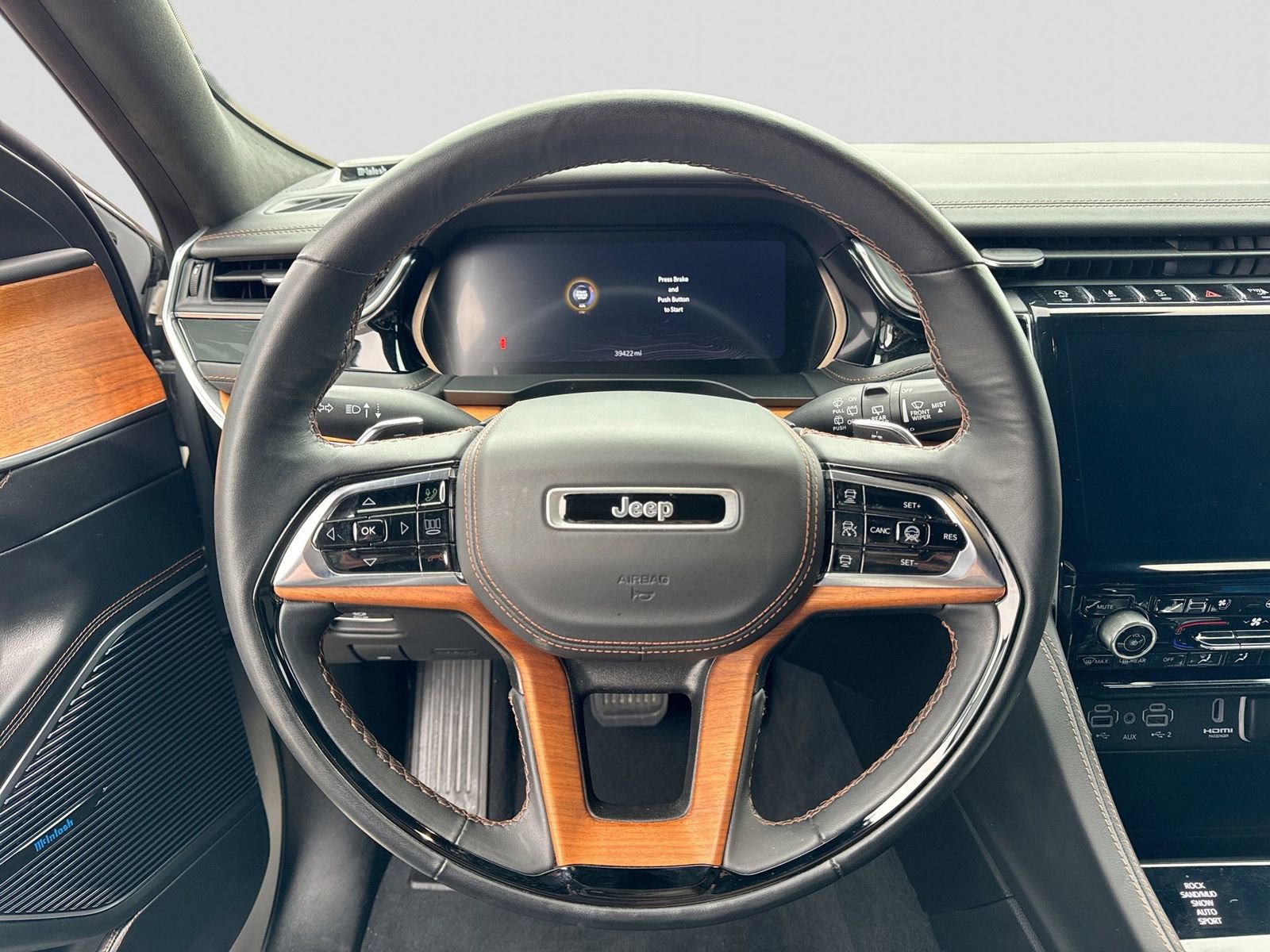 Used 2023 Jeep Grand Cherokee Summit image 26