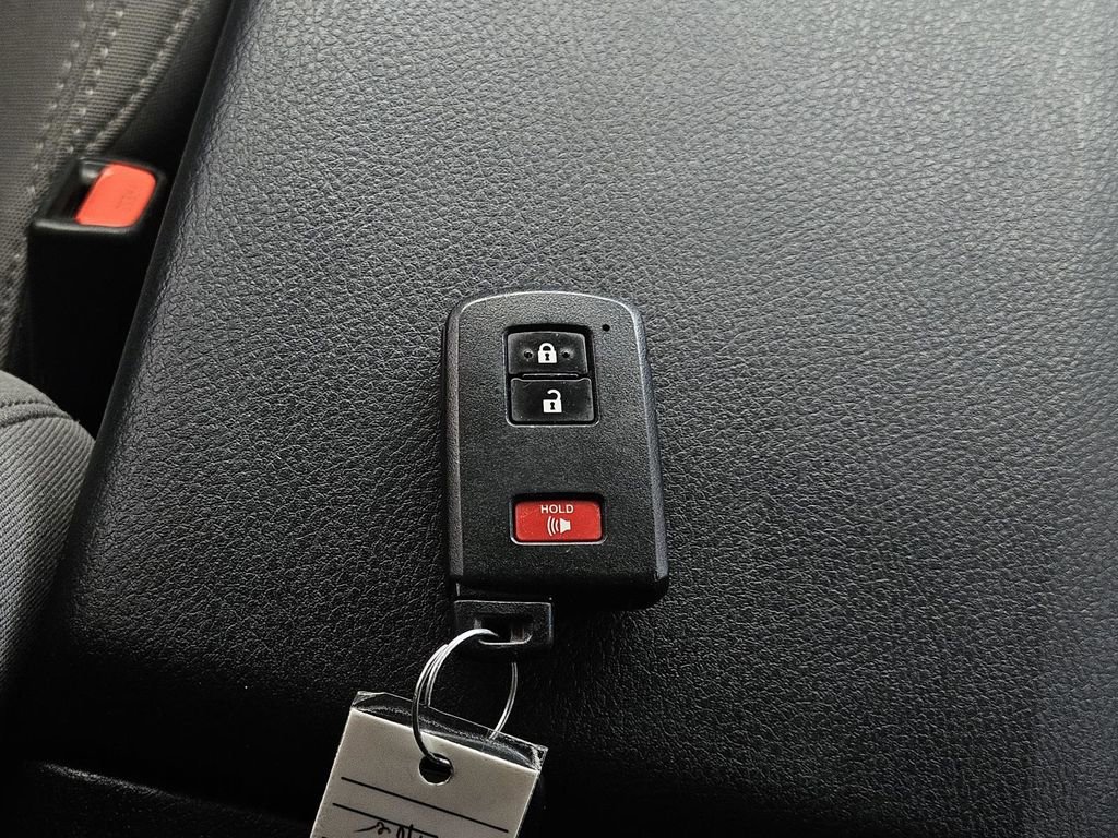 Used 2023 Toyota Tacoma SR5 image 33