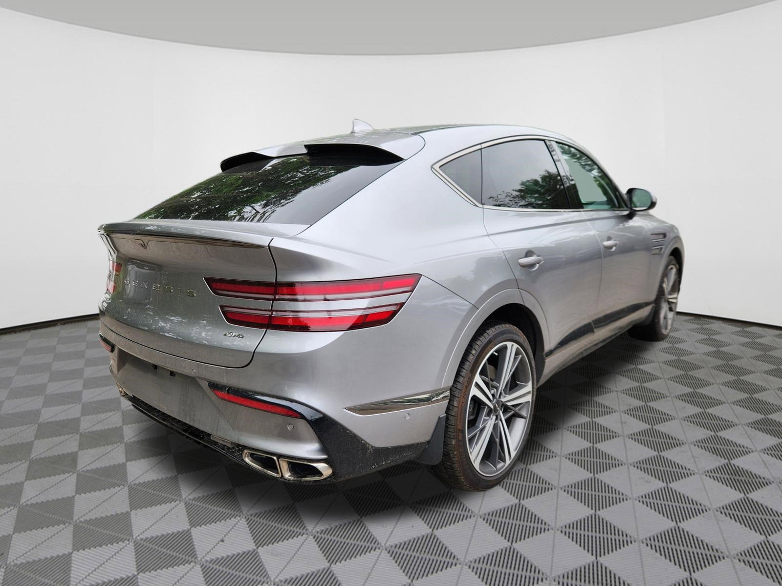 Used 2025 Genesis GV80 3.5T e-SC AWD/4WD image 4