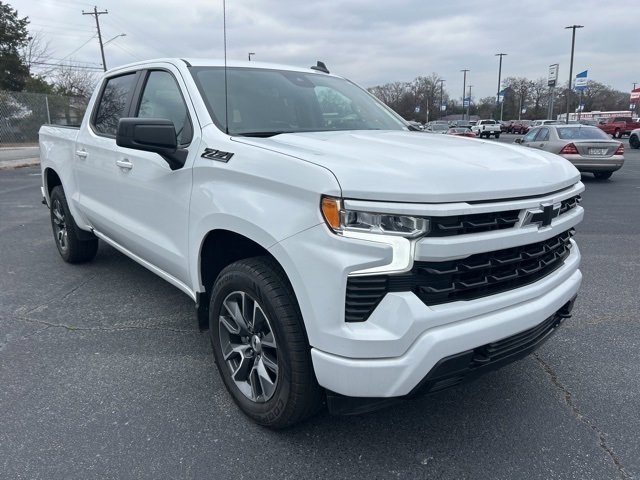 Used 2023 Chevrolet Silverado 1500 RST image 6