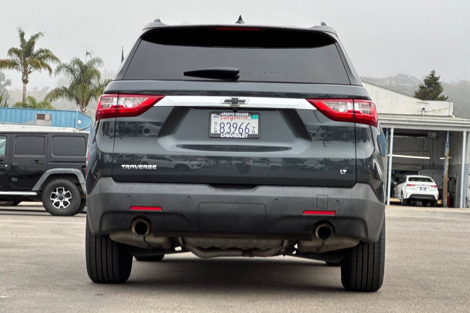 Used 2019 Chevrolet Traverse LT FWD image 7