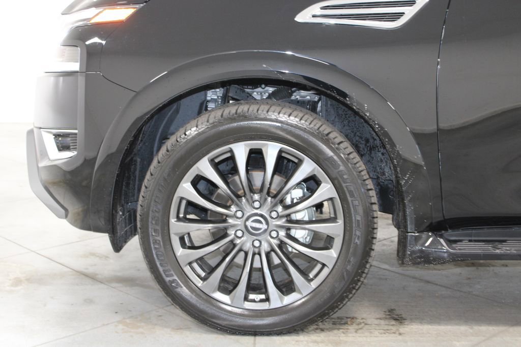 Used 2024 Nissan Armada Platinum w/ Captain's Chairs Package image 18