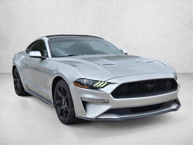 Used 2019 Ford Mustang Coupe w/ Black Accent Package RWD image 3