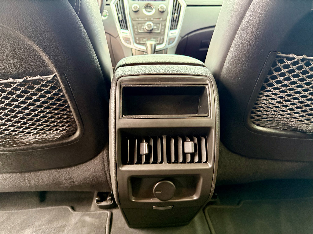 Used 2012 Cadillac SRX FWD image 20