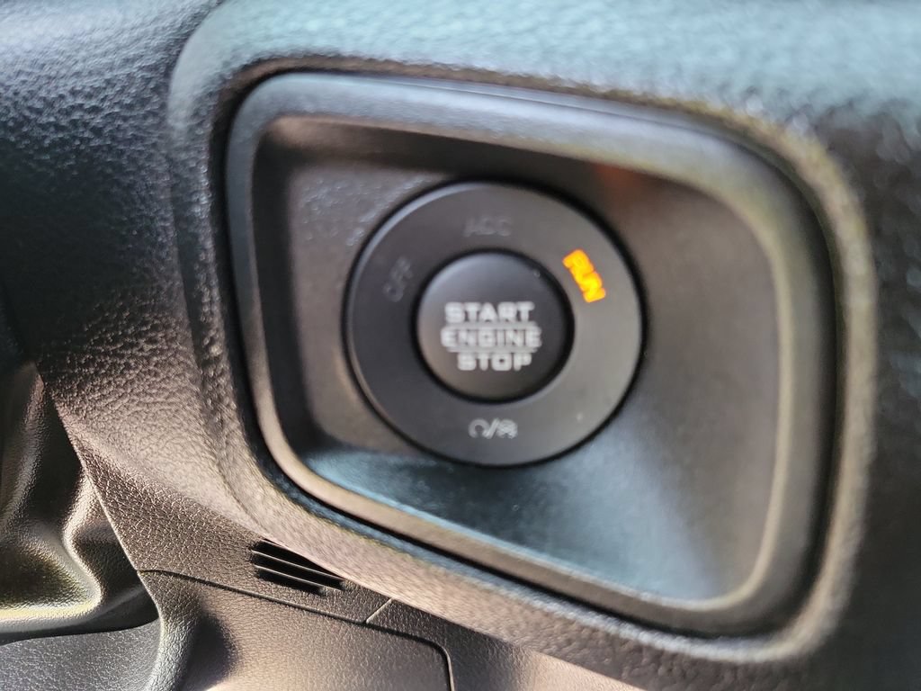 Used 2024 Jeep Wrangler Unlimited Sport AWD/4WD image 30