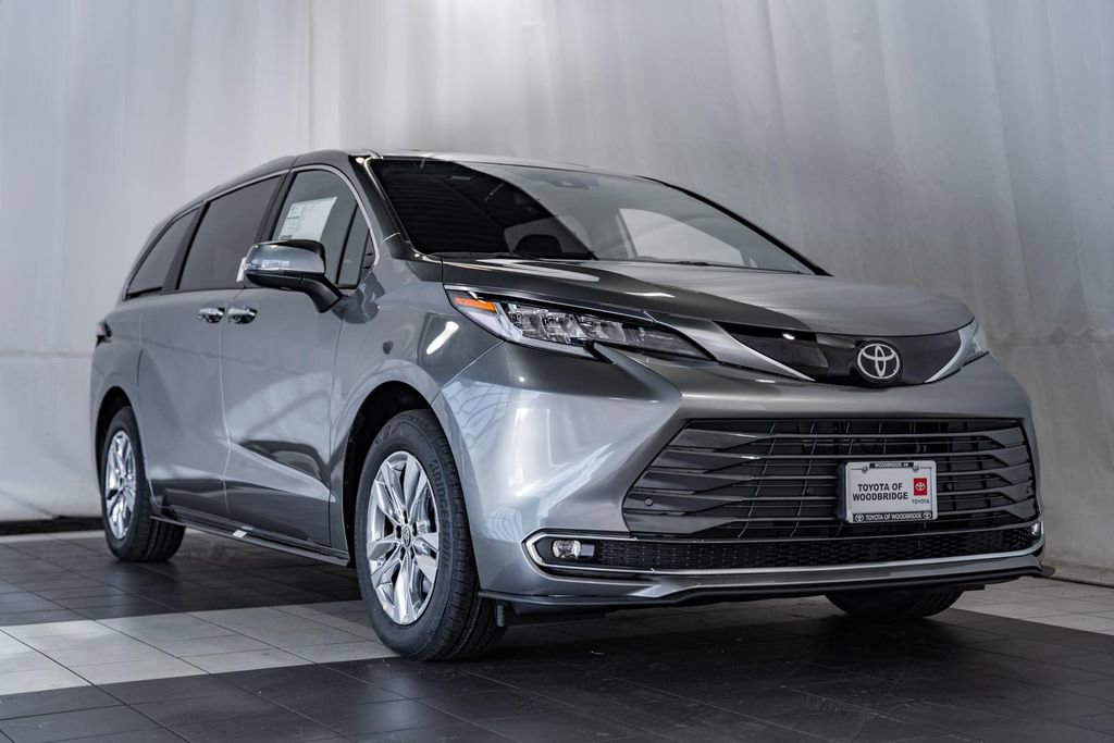 New 2026 Toyota Sienna Limited