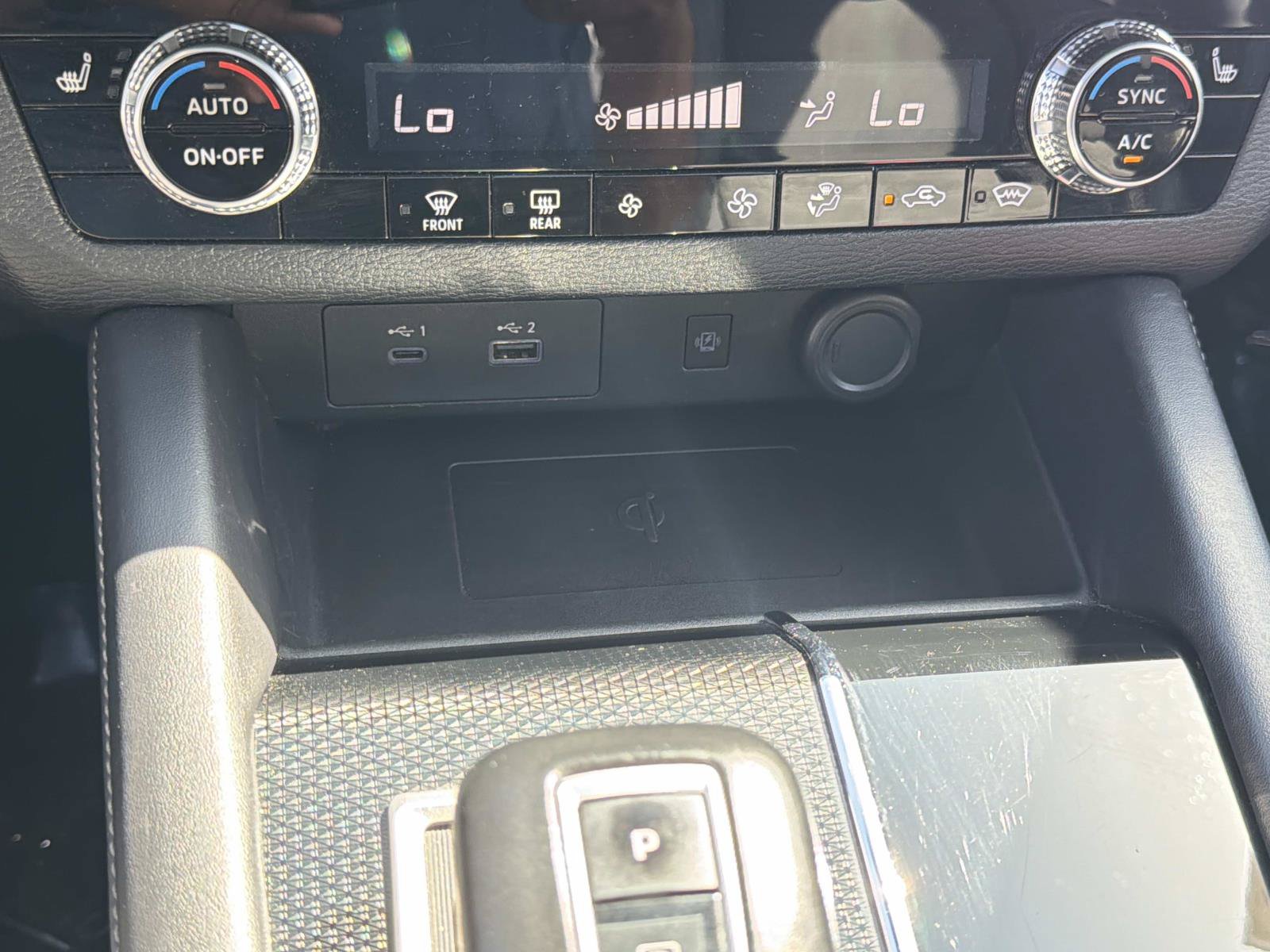 Used 2024 Mitsubishi Outlander Ralliart AWD/4WD image 28