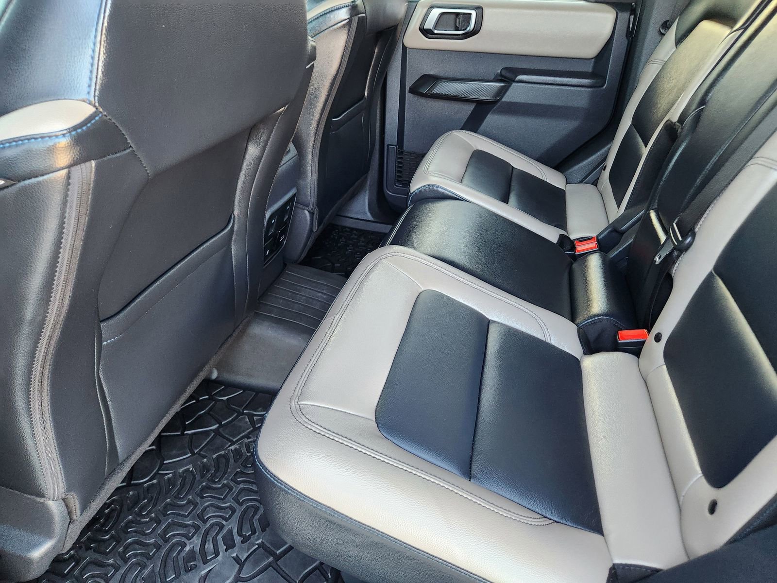 Used 2024 Ford Bronco Wildtrak image 33