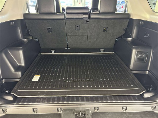 Used 2021 Toyota 4Runner Limited image 8