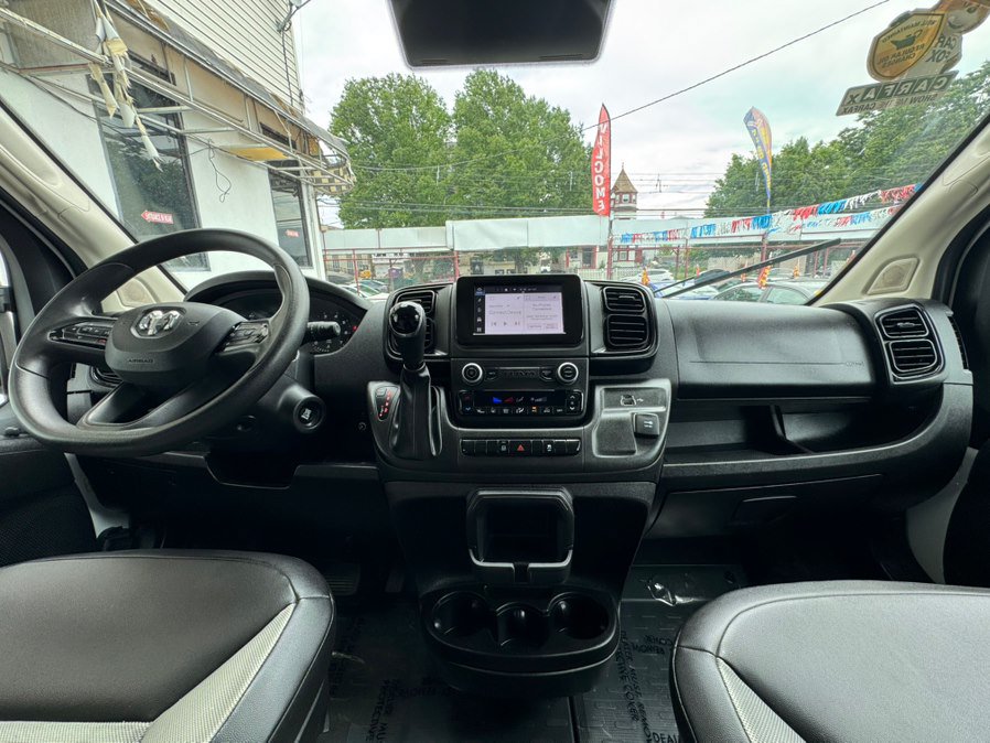 Used 2024 RAM ProMaster 2500 w/ Convenience Group FWD image 25